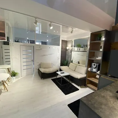 Rentnow Business Double Room Lux Apartment In The Center Chisinau Exterior photo
