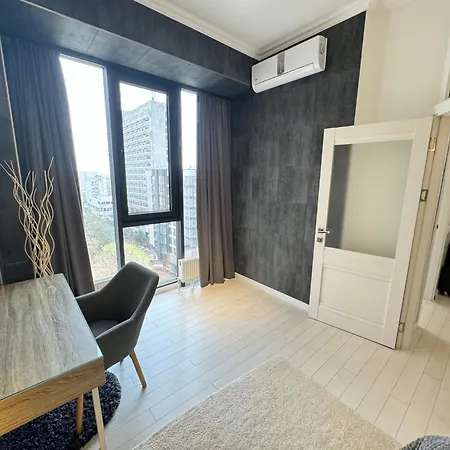 Rentnow Business Double Room Lux Apartment In The Center Chisinau Exterior photo