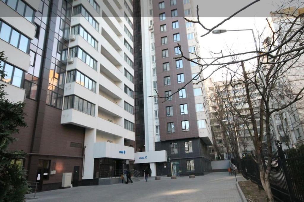 Rentnow Business Double Lux In The Center Apartament