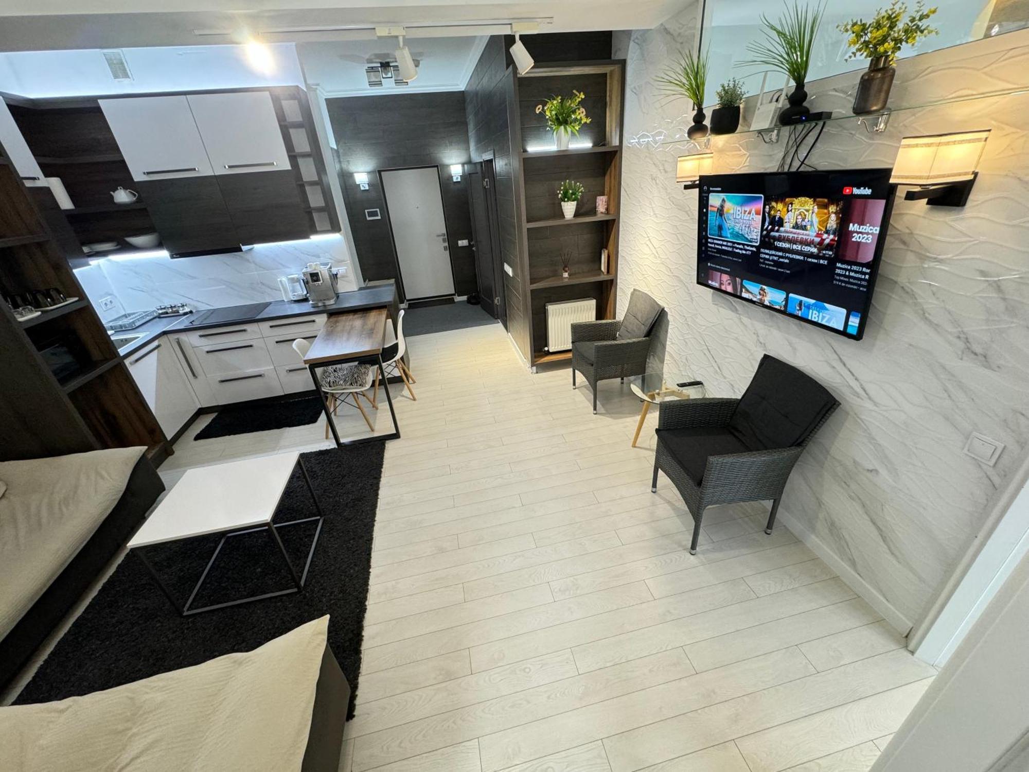 Rentnow Business Double Lux In The Center Apartment