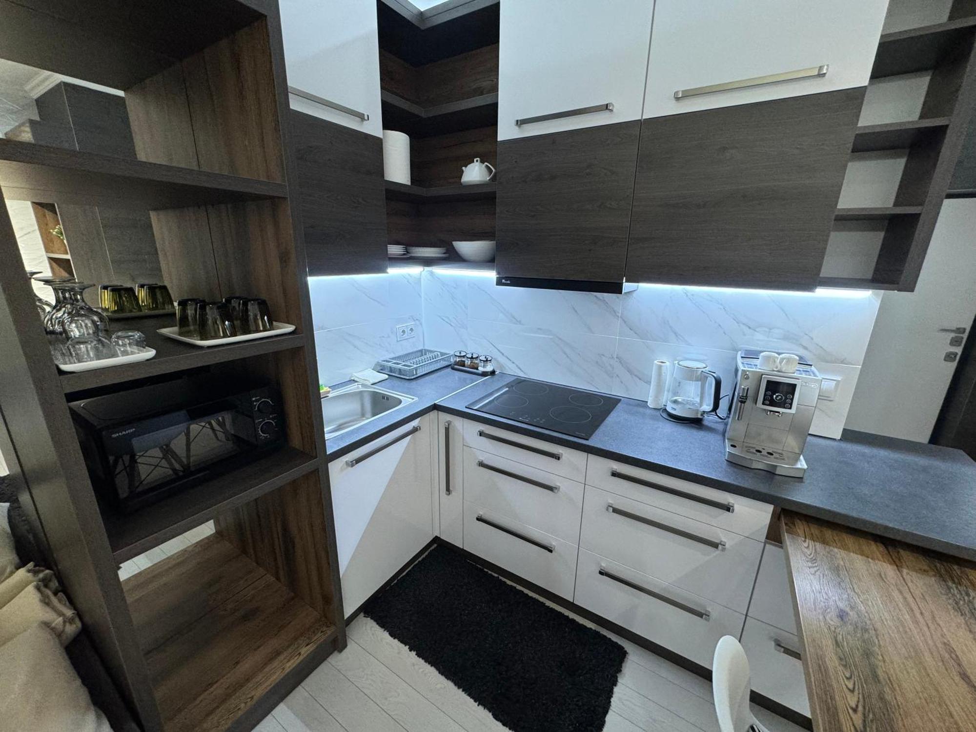 Rentnow Business Double Lux In The Center Apartment *